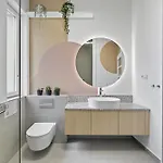Elegant Terrace - Heart Of Old Town Apartment
