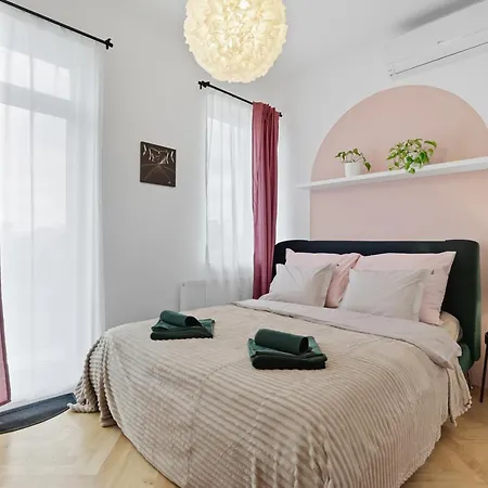 Apartamento Elegant Terrace - Heart Of Old Town Bratislava