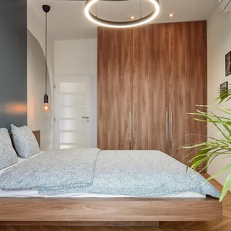 Elegant Terrace - Heart Of Old Town 아파트 브라티슬라바