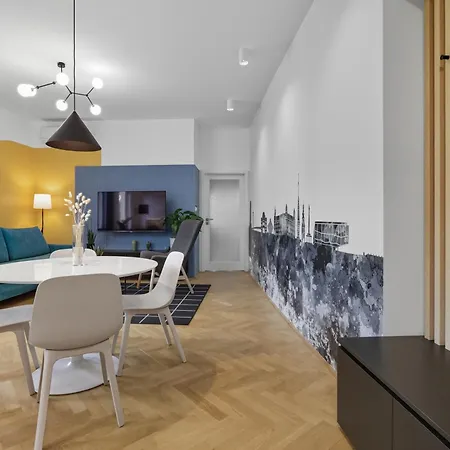 Apartmán Elegant Terrace - Heart Of Old Town